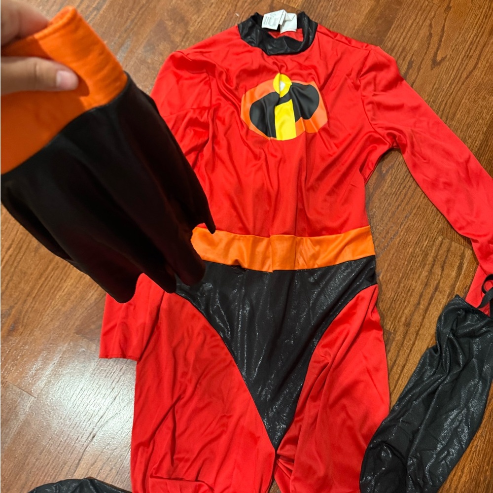 Incredible Superhero women L Costume - Red and Black